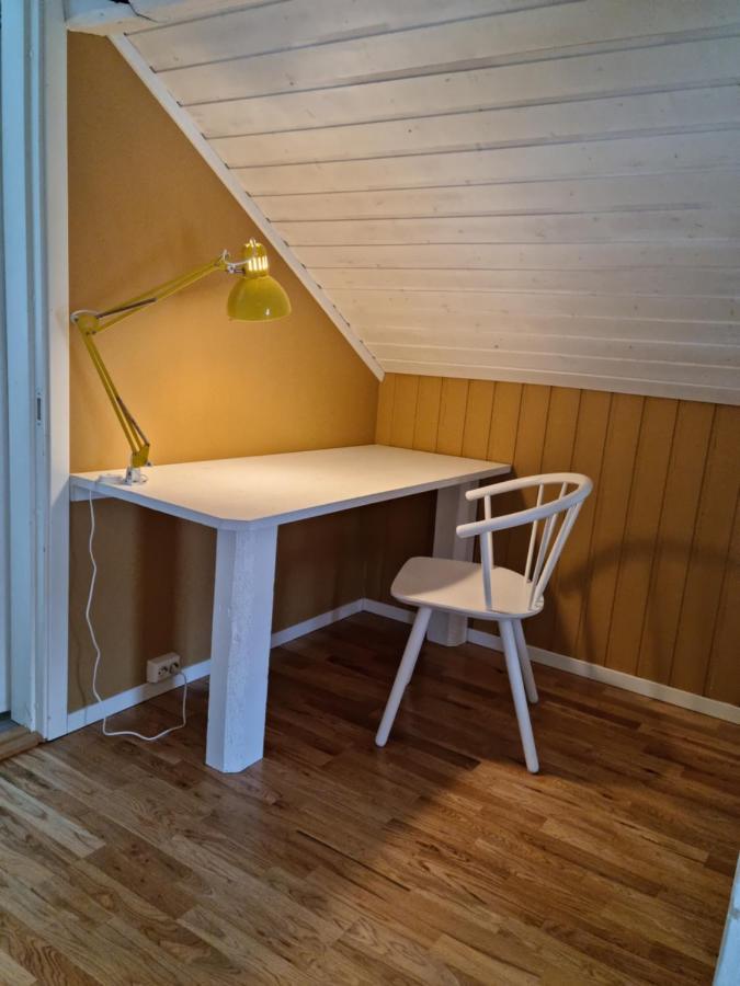 Loftsleilighet midt i sentrum Skjervoy Eksteriør bilde